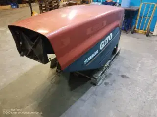 New Holland G170 Motorhjelm