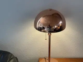 Flot kobber bordlampe
