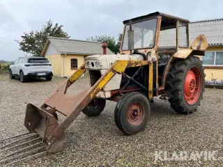 Traktor med frontlæsser David Brown 990