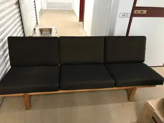 Wegner stof sofa