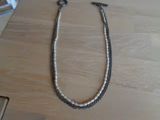 Halskæde & armbånd 