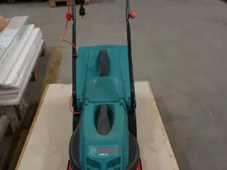 Bosch ARM 32 Elektrisk plæneklipper (MOMSFRI)