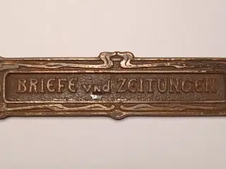 Antik brevsprække, bronze.