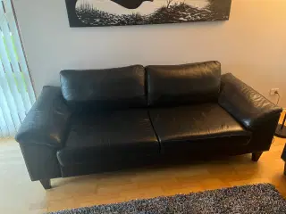 Sort læder sofa