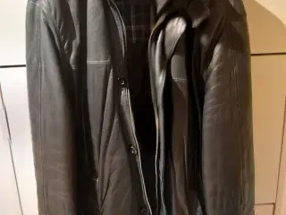 Sort skindjakke til mænd