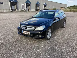 Mercedes C220 2,2 CDi stc. BE 5d