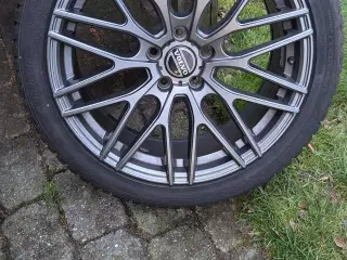 Nye fælge og vinterdæk til Volvo v 60