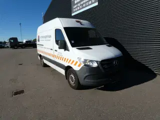 Mercedes-Benz Sprinter 316 2,1 CDI A2 H2 RWD 163HK Van 6g Aut.