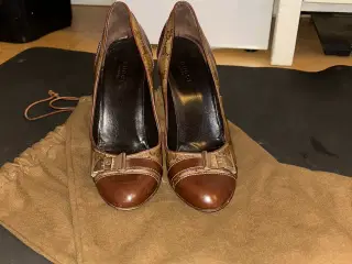 Højhælede Gucci sko