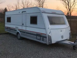 2011 Cabby 650+.  