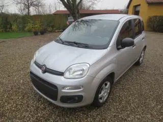 Meget pæn Fiat Panda fra 2015. 