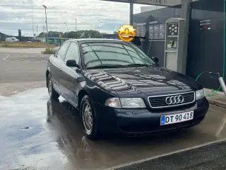 Audi a4 b5 2.4 v6