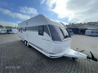 2024 - Hobby Excellent Edition 650 KMFe   Honbby Excellent Edition 650 KMFE 2024 Isabella Forum 3,5 m fortelt samt tæppe og presenning. medfølger