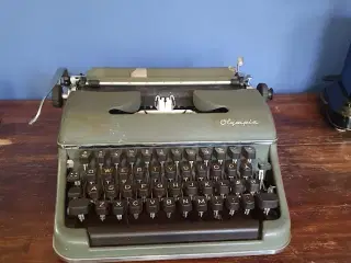 Skrivemaskine Olympia, Retro