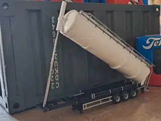 Tekno silotrailer 