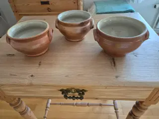 Fransk stentøj. Krukker. 