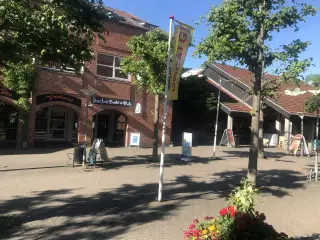 Momsfrit lejemål - 100 meter fra S-Tog