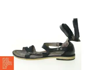 Sandaler (str. 28)
