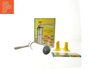 Kagesprøjte fra Biscuits (str. 21 cm)