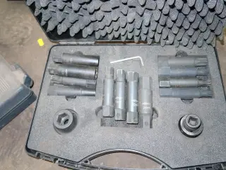 Kasse med specialværktøj FORCH