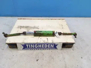 Merlo P38.10 Styrecylinder 044445