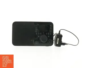 DAB-radio fra Logitech (str. 21 cm)