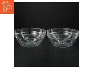 Sæt af 2 glas skåle (str. Ø 17 cm)