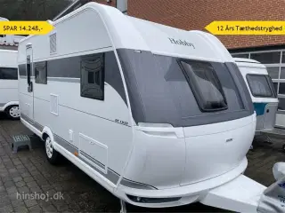 2024 - Hobby De Luxe 490 KMF   Med dobbeltseng og køjer fra Hinshøj Caravan A/S