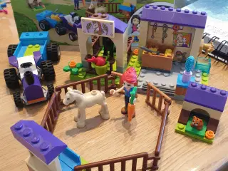 Lego Friends, 41361 - Mias hestestald