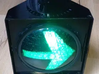 Sælger lyssignal »Grøn pil«