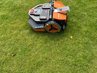Worx vision WR213E Robot plæneklipper