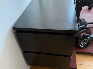 2 Malm sengekommoder