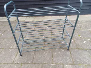 skoreol med 4 hylder i grå metal