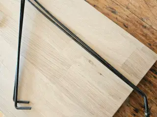 Hylde i massiv egetræ. Insta valentedesigndk 