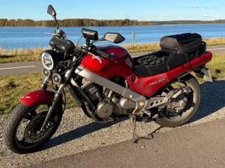 Den billigste Honda NTV 650 REVERE til ejerskifte!