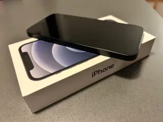 Pæn iPhone 12 / sort / 64GB