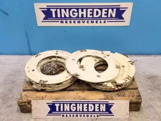 Ford 8340 Hjulvægtsæt 82029579