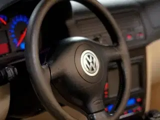 Golf IV rat