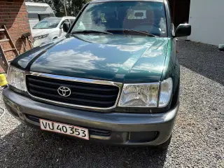 Toyota landcruiser