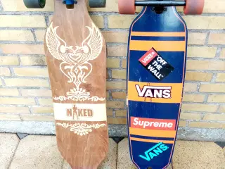 SKATE BORDING 