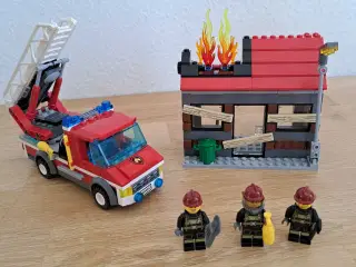 LEGO City - Udrykning til brand - 60003