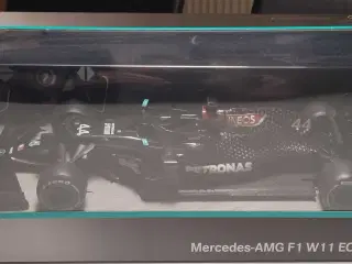 Mercedes-AMG F1 racerbil (Ny - ubrugt)