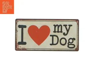 Magnetisk skilt: I love my dog fra Lafinesse (str. 10x5 cm)