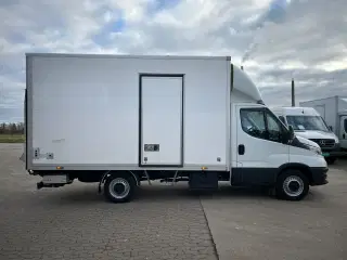 Iveco Daily 2,3 35S14 Alukasse m/lift