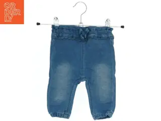 Bukser i denimlook fra Name It (str. 56)