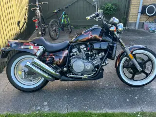 Honda vf700c Super magna