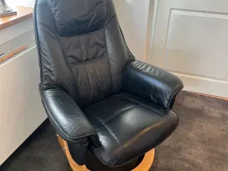 Læderstol i sort læder