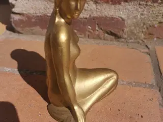 En Guldfarvet Lille Havfrue Figur Copenhagen