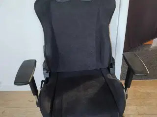 Arozzi Avanti SoftFabric gamingstol (pure black)