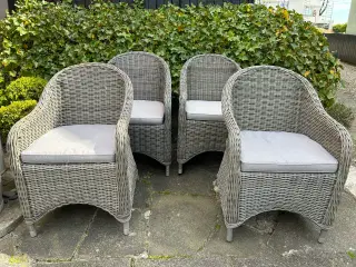 Havestole i polyrattan